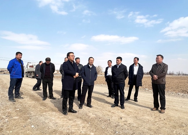 振興種業(yè)在行動,敦煌種業(yè)牽手奧凱種機、大禹節(jié)水現(xiàn)場對接推進千畝智慧種業(yè)示范園區(qū)建設(shè)項目